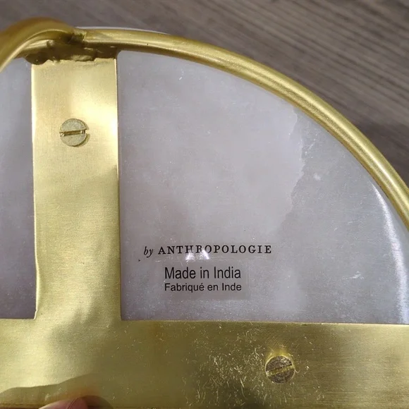 NWOT Anthropologie Small Gold And White Wall Shelf - Picture 4 of 4